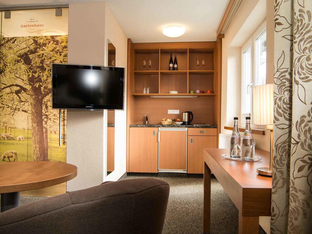 Hotel Neckartal Köngen Kültér fotó